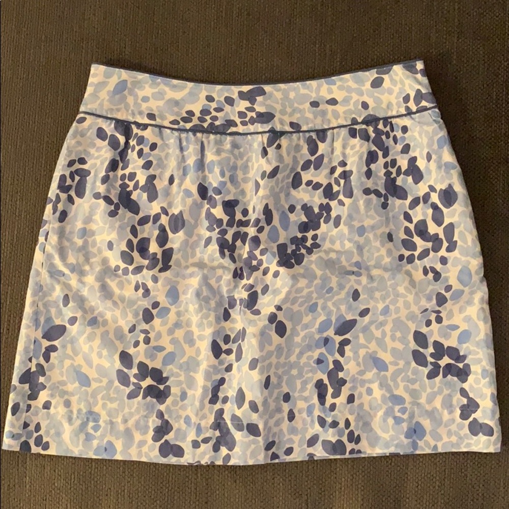 Blue and White Vineyard Vines Skirt